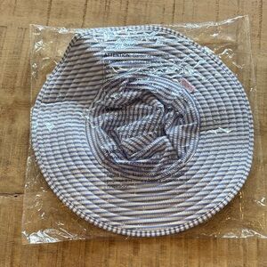 Ruffle butts swim hat